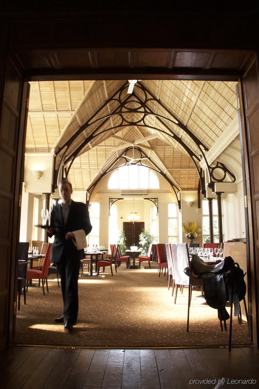 Audleys Wood Hotel, Отель 4*